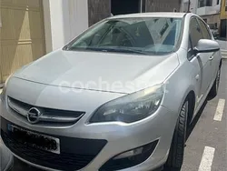 Gris / plata Usado 2016 Opel Astra Excellence Berlina | 5800 € (Super precio)