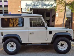 Beige Usado 2005 Land Rover Defender SE SUV | 33.900 € (Super precio)