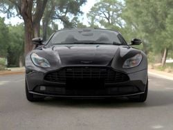 Negro Usado 2023 Aston Martin DB11 Descapotable | 185.000 €