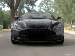 Negro Usado 2023 Aston Martin DB11 Descapotable | 185.000 €