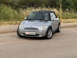 Plateado Usado 2005 Mini Cooper Cabriolet Descapotable | 6849 € (Precio justo)