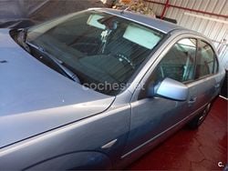 Azul Usado 2005 Ford Mondeo Titanium Berlina | 2000 € (Precio justo)