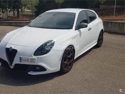 Blanco Usado 2017 Alfa Romeo Giulietta Utilitario | 9500 € (Buen precio)