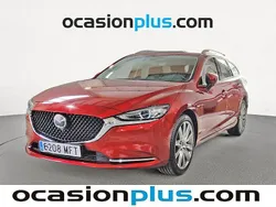 Rojo Usado 2023 Mazda 6 Exclusive-Line Familiar | 19.446 € (Precio justo)
