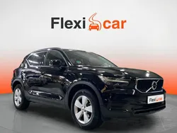 Negro Usado 2021 Volvo XC40 Momentum SUV | 20.290 € (Super precio)