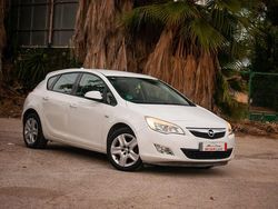 Blanco Usado 2010 Opel Astra Essentia Berlina | 4000 € (Un poco caro)