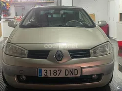 Beige Usado 2005 Renault Mégane Cabriolet Privilege Descapotable | 2500 € (Buen precio)