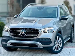 Gris / plata Usado 2021 Mercedes GLE300 SUV | 44.950 € (Super precio)
