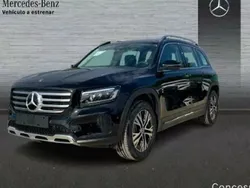 Blanco Nuevo 2024 Mercedes GLB200 SUV | 48.499 €