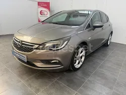 Gris / plata Usado 2016 Opel Astra Excellence Berlina | 7499 € (Precio justo)