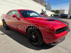 Rojo Usado 2024 Dodge Challenger SXT Coupe | 32.900 € (Precio justo)