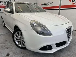 Blanco Usado 2013 Alfa Romeo Giulietta Veloce Utilitario | 6990 €