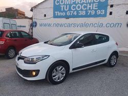 Blanco Usado 2014 Renault Mégane III LIMITED Utilitario | 7500 € (Precio justo)