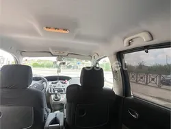 Negro Usado 2007 Renault Scénic II Dynamique Monovolumen | 3000 € (Precio justo)