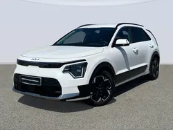 Blanco Usado 2024 Kia e-Niro 2 SUV | 24.995 €