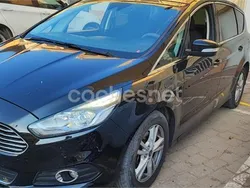 Negro Usado 2017 Ford S-MAX Titanium Monovolumen | 15.500 € (Precio justo)