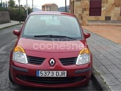 Rojo Usado 2005 Renault Modus Expression Monovolumen | 4000 € (Precio justo)