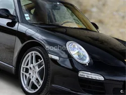 Negro Usado 2003 Porsche 911 Carrera 4 Coupe | 35.800 €