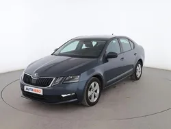 Gris Usado 2019 Skoda Octavia Ambition Berlina | 13.899 € (Precio justo)