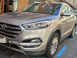 Gris / plata Usado 2016 Hyundai Tucson SUV | 15.000 € (Precio justo)