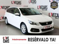 Blanco Usado 2021 Peugeot 308 Active Familiar | 12.900 € (Precio justo)