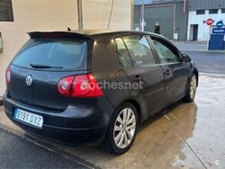 Negro Usado 2006 VW Golf V Highline Berlina | 3800 € (Buen precio)
