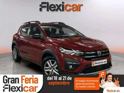 Rojo Usado 2022 Dacia Sandero Essentiel Utilitario | 12.190 € (Precio justo)