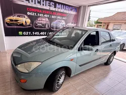 Verde Usado 2001 Ford Focus Ghia Berlina | 1800 € (Precio justo)