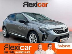 Gris Usado 2025 Renault Clio V Evolution Berlina | 19.990 € (Un poco caro)