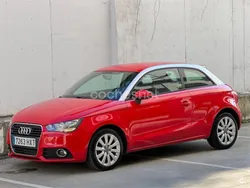 Rojo Usado 2014 Audi A1 Attraction Utilitario | 6490 €