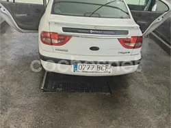 Blanco Usado 2000 Renault Mégane Expression Berlina | 1600 €