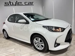 Blanco Usado 2022 Toyota Yaris Berlina | 16.950 € (Precio justo)