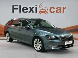 Gris Usado 2019 Skoda Superb Style Familiar | 18.090 € (Super precio)
