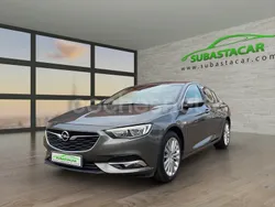 Gris / plata Usado 2018 Opel Insignia Excellence Berlina | 11.900 € (Buen precio)