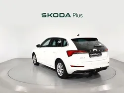 Blanco Usado 2022 Skoda Scala Utilitario | 17.100 € (Un poco caro)