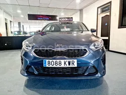 Azul Usado 2020 Kia Ceed Berlina | 15.000 € (Precio justo)