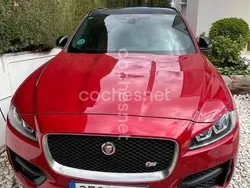 Rojo Usado 2016 Jaguar F-Pace R-Sport SUV | 15.500 € (Precio justo)