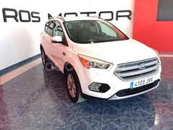 Blanco Usado 2016 Ford Kuga Titanium SUV | 14.900 € (Precio justo)