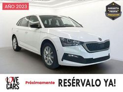 Blanco Usado 2023 Skoda Scala Utilitario | 14.900 € (Precio justo)