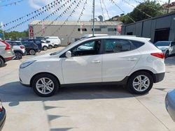 Blanco Usado 2013 Hyundai ix35 SUV | 9990 € (Precio justo)