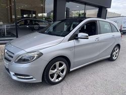 Gris Usado 2012 Mercedes B200 Monovolumen | 14.500 € (Un poco caro)