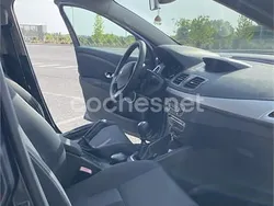 Gris / plata Usado 2010 Renault Mégane III Dynamique Berlina | 4990 € (Precio justo)