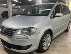 Gris / plata Usado 2008 VW Touran Highline Monovolumen | 8500 € (Precio justo)