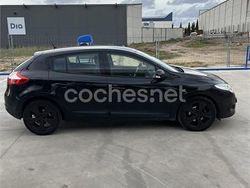 Negro Usado 2011 Renault Mégane III Bose Edition Berlina | 3999 € (Super precio)