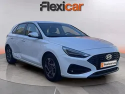 Blanco Usado 2024 Hyundai i30 Berlina | 18.090 € (Precio justo)