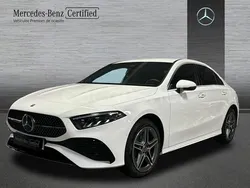 Blanco polar Usado 2023 Mercedes A250 Berlina | 36.590 € (Un poco caro)