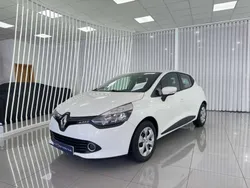 Blanco Usado 2016 Renault Clio IV Business Utilitario | 8490 € (Precio justo)