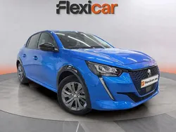 Azul Usado 2023 Peugeot e-208 Allure Utilitario | 15.990 € (Buen precio)