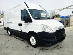 Blanco Usado 2015 Iveco Daily Berlina | 12.500 €