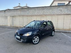Negro Usado 2009 Renault Scénic III Dynamique Monovolumen | 3490 € (Precio justo)